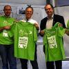 Schirmherren in Grün: Die Heiße Phase der 72-Stunden-Aktion beginnt. Darüber freuen sich der ehrenamtliche Mitarbeiter Lukas Röder (von links), Jugendreferenten Guido Imhof, Landrat Reinhard Frank und Dekan Gerhard Hauk sowie Jugendreferent Matthias Reeken.
