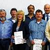 Geehrte und Ehrengäste: Beim Bezirksverband für Rassegeflügelzüchter wurden die Zuchtfreunde Richard Stamm (Marktheidenfeld) und Alfred Wirsing (Brendlorenzen) mit der Bundesnadel in Gold ausgezeichnet. Die Bundesnadel in Silber erhielten: Eberhard Katzmann (Oberelsbach), Bernhard Then (Oberelsbach), Reiner Katzmann (Oberelsbach), Brigitte Mark (Theilheim), Andrea Adelmann (Würzburg-Heidingsfeld), Gerhard Müller (Bürgstadt), Manfred Pegoretti (Weilbach) und Beate Meisenzahl (Weilbach).
