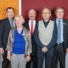 Der Vorstandsvorsitzende der Sparkasse Mainfranken Bernd Fröhlich (von rechts) dankte den langjährigen Mitarbeitern Stefan Emmerich, Thomas Pfeuffer, Wolfgang Paris und Gertraud Wohlleben zusammen mit Vorstandsmitglied Jens Rauch und dem Personalratsvorsitzenden Helmut Neuf für ihr Engagement.
