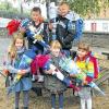 Die Fünf aus Frickenhausen: Sophie Wirth, Niklas Dünninger, Franziska Pfenning, Markus-Michael Odinzow und Hannah König an ihrem ersten Schultag.