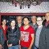 (mabe)   Zur offiziellen Eröffnung des „Brazil+“, einem Restaurant mit Lounge und Bar, kamen Vertreter der Stadt und der Brauerei Düll. Alda Hollmach, Konstantinus Voutsas und ihre Mitarbeiter sind seit Anfang September dabei, das Geschäft in der Steingrabenstraße in Gerolzhofen zu etablieren. Von brasilianisch über mexikanisch bis hin zu griechisch werden dort internationale Speisen serviert. Ebenso finden die Besucher hier gewohnte Speisen und Getränke. Koch Voutsas meinte, dass alles frisch zubereitet werde und das Kochen sehr schnell gehe. Verschiedene Tanzveranstaltungen sind geplant, ebenso kann man das Brazil für Familienfeiern oder Geburtstage nutzen. Bürgermeister Thorsten Wozniak sagte zur Eröffnung: „Ich freue mich, dass sie das Wagnis eingehen und es wird sich lohnen.“ Städtebaulich sei eine Belebung Gerolzhofens durch die Gaststätte sehr wichtig. Er freute sich, dass es sehr speziell werde und äußerte sich positiv über die Atmosphäre. Unser Bild zeigt (von links) Stadtrat Heinz Lorz, Sandra Adel (Mitarbeiterin für Bedienung und Organisation), Geschäftsleiterin Alda Hollmach, Stadtrat Werner Ach, Konstantinus Voutsas (Koch), Johannes Kram (Verkaufsleiter Brauerei Düll), Bürgermeister Wozniak und Zweiter Bürgermeister Erich Servatius.