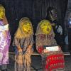 Zeitreise hinter Masken