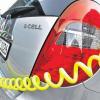 Noch in den Kinderschuhen: Die Elektromobilität in Deutschland steht vor einem kritischen Jahr. 2015 soll der Markt endlich Schwung bekommen. Ohne staatliche Hilfe wird das aus Sicht von Industrie und Gewerkschaften nicht gehen.