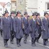 Mit klingendem Spiel und bewaffneter Mannschaft: Die Bürgerwehr wird am 18. Januar wieder zu Ehren des heiligen Sebastian durch Oberschwarzach ziehen.