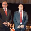 Hochrangige Ehrengäste würdigten die jahrzehntelange Arbeit von Wolfgang Heinrich (rechts) als Dirigent beim Musikverein Kürnach und auf Verbandsebene des Nordbayerischen Musikbundes. Mit im Bild (von links): Markus Schenk, Manfred Ländner, Paul Lehrieder, Thomas Eberth, Thomas Konrad und Wolfgang Heinrich.