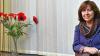 Blumen für die Dame: Swetlana Alexijewitsch, Literaturnobelpreisträgerin des Jahres 2015.