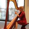 Großen Beifall gab es für die musikalische Umrahmung der Feier durch Anne Cox-Schindelin. Erstmals war im Rathaus eine Konzertharfe zu hören. Großen Beifall gab es für die musikalische Umrahmung der Feier durch Anne Cox-Schindelin. Erstmals war im Rathaus eine Konzertharfe zu hören.