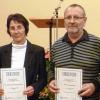 Verdiente Mitglieder: Ehrungen standen im Mittelpunkt  der Adventsfeier der Lebenshilfe Main-Tauber-Kreis in Assamstadt. Das Bild zeigt (von links) Bürgermeister Joachim Döffinger, Regine Stolzenberger-Hilpert, Burkhard Bany und den Vorsitzenden Jörg Hasenbusch.