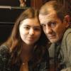 Lana Rebhan und ihr Vater Jürgen, der wegen seiner Erkrankung auf die Hilfe seiner Tochter angewiesen ist.