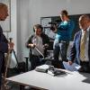 Und Action: In Räumen der Main-Post wurden jüngst Szenen des Jugendfilms „Dylan Papermoon“ gedreht. Mit dabei: (von links) der Medienexperte Jo Groebel, Regisseur René G Daniel, Kamerafrau Dhana Sauernheimer und Schauspieler Ronaldi Schröder.