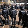 Pegida-Demonstrationen sind für die Polizei bundesweit eine Herausforderung.