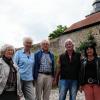 Aktiv für eine lebendige Kirchenburg: Die Vorstandsmitglieder der Kirchenburgfreunde (v. links) Ingrid Schmidt, Martha Corleis, Adolf Büttner, Burkhard und Ingrid Metz setzen sich mit insgesamt 112 Mitgliedern für Kultur, Veranstaltungen, den Betrieb der Museen und den Erhalt der Kirchenburganlage ein. Der Verein ist ein wichtiger Pfeiler des städtischen Lebens in Ostheim.