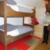 Der Reichsarbeitsdienst (RAD) auf der Rhön ist ein Thema der Ausstellung im Freilandmuseum. Auch ein altes Stockbett aus einem der früheren Lager ist zu sehen. Der Reichsarbeitsdienst (RAD) auf der Rhön ist ein Thema der Ausstellung im Freilandmuseum. Auch ein altes Stockbett aus einem der früheren Lager ist zu sehen.