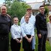 Die neuen Auszubildenden im Bio-Hotel Sturm wurden von Inhaber Matthias Schulze Dieckhoff und Küchenchef Hartwig Buß (von links) sowie Restaurantleiter Manuel Kalb und Inhaberin Christa Schulze Dieckhoff (von rechts) begrüßt. Im Hotel lernen (ab Dritte von links) Celine Hummrich-Abram, Sophie Tzscheutschler, Gustav Blatt und Riccardo Büttner. Es fehlt Laura Holland-Moritz.