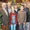 Die Vereinssieger des Kleintierzuchtvereins Hendungen: (von links) Vorsitzender Alfred Kaiser, zweiter Vereinsmeister Justin Koletnik, Jugendvereinsmeister Florian Fuchs, Erhard Kirchner (Landesverbandsehrenpreis), Niklas Köller (Jugendlandesverbandsehrenpreis), Klaus Geuppert (Kreisverbandsehrenpreis), zweiter Jugendvereinsmeister Philipp Schmitt und Vereinsmeister Karl-Georg Schmitt.