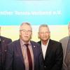 Auf dem Verbandstag des bayerischen Tennisverbandes (BTV) wurden mehrere unterfränkische Funktionäre ausgezeichnet: Aus den Händen von Präsident Horst Schmidbauer (rechts außen) erhielten Bezirkspräsident Walter Haun (Dritter von rechts) die silber-vergoldete Ehrennadel für seine Tätigkeit als langjähriger Bezirkssportwart und Bezirkspräsident, Gerd Fröhling (Dritter von links) die silber-vergoldete Ehrennadel als langjähriger Bezirksvizepräsident und Josef Pawel (Zweiter von rechts), Bezirksreferent für Jugendverbandspiele, die silberne Ehrennadel überreicht. Mit im Bild Ehrenbezirkspräsident Heinz Rack (links außen) und BTV-Vizepräsident Thomas Heil (Zweiter von links).
