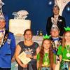 Für herausragende und langjährige Verdienste um den Fasching in Franken ehrte Tobias Brand, stellvertretender Bezirkspräsident Unterfranken, (von links) Sitzungspräsident Christian Albert, Anja Steger, Lara Grube, Benjamin Großmann, Shanice Hörner, Kerstin Großmann und Kathrin Götzelmann.