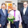 Kurtz Ersa-Personalleiter Günther Bartschat (links) und Kurtz Ersa-CFO Thomas Mühleck mit Günter Spielmann, der seit 30 Jahren im Unternehmen als Einkäufer für Ersa aktiv ist.