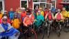 Rund 30 Männer und Frauen fahren bei der „Radtour für Organspende“ von Bayreuth bis Frankfurt am Main. Am Mittwoch rasteten sie in der Praxis des Internisten Dr. Holger Naujoks in Karlstadt.