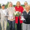 (faf)   Die Turnierserie der Schmuckmanufaktur Wellendorff, die beim Golfclub Würzburg vom ansässigen Hofjuwelier Guttenhöfer durchgeführt worden ist, war auch in diesem Jahr ein Höhepunkt für die Golferinnen. Den Bruttosieg sicherte sich dabei Bianca May. Unser Bild von der Siegerehrung zeigt: (von links) Ingrid Wallenhorst-Röder (Sonderpreissiegerin „Nearest to the Pin“), Katrin Wagner (Netto-A-Zweite), Bianca May (Bruttosiegerin), Inge Breitenberger (Inhaberin Juwelier Guttenhöfer), Friederike Fleck (Netto-B-Siegerin), Anette Hagel (Netto-A-Siegerin), Gaby Ströhlein (Ladies-Captain Golfclub Würzburg).