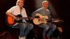 Die beiden Vollblutmusiker Thomas Wacker (links) mit dem Part von Paul Simon und Thorsten Gray in der Rolle von Art Garfunkel begeisterten ihr Publikum bei ihrem Konzert.