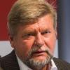 Der Historiker Klaus Schroeder setzt sich mit der deutschen Teilungsgeschichte und dem Wiedervereinigungsprozess auseinander.