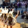 Viel Vorbereitung war nötig, um die Turnhalle auch 2019 wieder für zwei Sitzungen herzurichten, doch bei der Generalprobe (wie hier die Prinzengarde mit ihren neuen Kostümen) klappte alles.