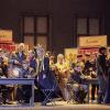 Szenenfoto der "Faust"-Inszenierung von Jan Eßinger für das Landestheater Detmold.