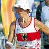Sieg in der Frauen-Konkurrenz, Zweite im Gesamtklassement: Geherin Martina Hausmann aus Würzburg.