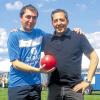 Einheimischer Gast: Pascal Jestädt (Olympia Mörfelden/links) freute sich gemeinsam mit mit dem Dittelbrunner Abteilungsleiter Michael Baldino über das gelungene hessisch-fränkische Freundschaftsspiel.