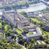 Hoch über Würzburg: Die Festung Marienberg gibt sich nach außen stattlich. Doch der Sanierungsbedarf ist groß.THOMAS OBERMEIER