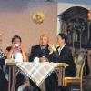Mit der Komödie „Himmel und Hölle“ zeigte die Laienspielgruppe Thüngersheim dem Publikum ihr Können: (von links) Daniela Urlaub, Mary Pröstler, Erika Waßmann, Andreas Kümmet, Anja Bauer und Rene Nötscher.