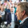 Rückblick auf eine kurze Amtszeit: Ex-Bundespräsident Christian Wulff beim Besuch im Bayernkolleg.