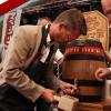 Volksfest-Eröffnung vor zwei Jahren. Schweinfurter Roth-Bier wird es heuer im Festzelt nicht mehr geben, was die Stadt bedauere, aber leider nicht ändern könne, heißt es.