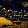 Schonungen und seine Hanglage sind auch für die Feuerwehrleute eine Herausforderung. Schweren Schrittes geht es die Treppen hinauf. Schonungen und seine Hanglage sind auch für die Feuerwehrleute eine Herausforderung. Schweren Schrittes geht es die Treppen hinauf.