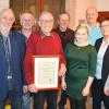 Der Wein-, Obst-, Gartenbau und Landespflege Astheim hat seinen Vorstand neu gewählt: (von links) Michael Menz, Lothar Flößer, Rainer Schmachtenberger, Eberhard Gündert, Weinprinzessin Katharina Schmidt, Gerhard Klebrig, Gerda Heller und Sandra Menz. Bruno Sauer (Vierter von links) wurde zum Ehrenmitglied ernannt.