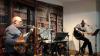 Beim Wirtshaussingen im Theaterhaus der Laienspielgruppe Rimpar in Maidbronn: (von links) Georg Wessner, Josef Weiler und Walter Knorz.