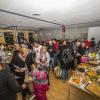 Multikulturelles Thanksgiving 2015 im Mehrgenerationenhaus: Die Einrichtung ist sehr aktiv, wenn es um Integration geht. Landrat Wilhelm Schneider reagierte nun auf Kritik am Familienzentrum als „staatlich finanzierte Konkurrenz“.
