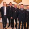 Ehrungen bei der Feuerwehr Frickenhausen, von links: Ortssprecher Bernd May, Bürgermeister Eberhard Streit, 2. Kommandant Stefan Euring, Thomas Winkler (40 Jahre), Sebastian Fuchs (25 Jahre). Kommandant Philipp Schroll und KBM Peter Weiß