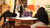 Probenszene aus "Kaviar und Hasenbraten" (von links): Sandra Jopp, Birgit Konrad, Tobias Konrad und Frank Feser.