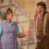 „Alles bestens geregelt!“ bei der Theatergruppe Reichenberg: Gudrun Rösch und Thomas Brand „Alles bestens geregelt!“ bei der Theatergruppe Reichenberg: Gudrun Rösch und Thomas Brand