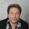 Kommt zurück in die alte Heimat: Clemens Bittlinger gastiert am Donnerstag in Bad Königshofen, wo er 1980 Abitur machte und seine Frau kennenlernte.