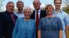 Hildegard Müller aus Stettfeld feierte ihren 95. Geburtstag im Kreise ihrer Familie um Sohn Klaus (zweiter v. links), Enkelsohn Lennard (rechts) und Schwiegertochter Barbara. Außerdem gratulierten Bürgermeister Alfons Hartlieb (links) und Landrat Wilhelm Schneider.