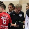 Betretene Minen nach dem enttäuschenden Pokalaus in Gotha: Eltmanns Trainer Marco Donat (Mitte) hat nach der unnötigen 2:3-Niederlage eine knallharte Analyse angekündigt.