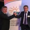 Ein „Super-Ergebnis“ feiern die Freien Wähler: links Thomas Rützel, rechts Manfred Dülk.
