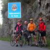 Gerhard Ziegler aus Wipfeld (rechts) ist mit seiner Frau Dagmar Schneider (links) und mit Karl-Heinz Scheiner (zweiter von rechts) mit dem Fahrrad von Oslo bis zum Nordkap gefahren. Wolfgang Merz (zweiter von links) hat die Gruppe mit dem Auto begleitet.