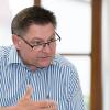 Kämpferisch: „Wir machen im Freistaat Integration, wie es sie nirgendwo gibt“, sagt Gerhard Eck. Der 58-jährige Pusselsheimer will zum fünften Mal als Direktkandidat der CSU ins Münchener Maximilianeum einziehen.