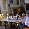 Marktfest in Gaukönigshofen

Die Gaukönigshöfer Veeh-Harfengruppe verzauberte die Zuhörer in der Schutzengelkirche. Foto: Hannelore Grimm
