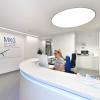 Die neue Anmeldezone der Poliklinik der Mund-, Kiefer- und Plastischen Gesichtschirurgie. Foto: Klaus Nowarra / Uniklinikum Würzburg