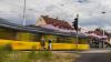 Nach wie vor ist die Würzburger Straßenbahn der größte Verlustbringer der WVV. 2017 fuhr sie ein Minus von 15,8 Millionen Euro ein. Im Bild die Straßenbahnhaltestelle Reuterstraße in Heidingsfeld. Foto: Johannes Schreiner